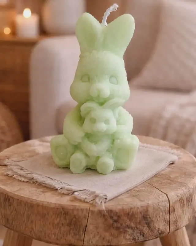 Lapins maman et bébé